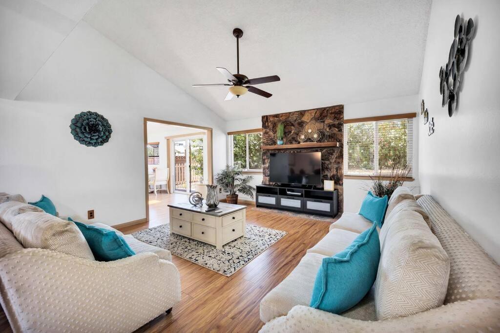 Centrally Located Spacious Vacation Hom 13 M Strip Casa de férias
