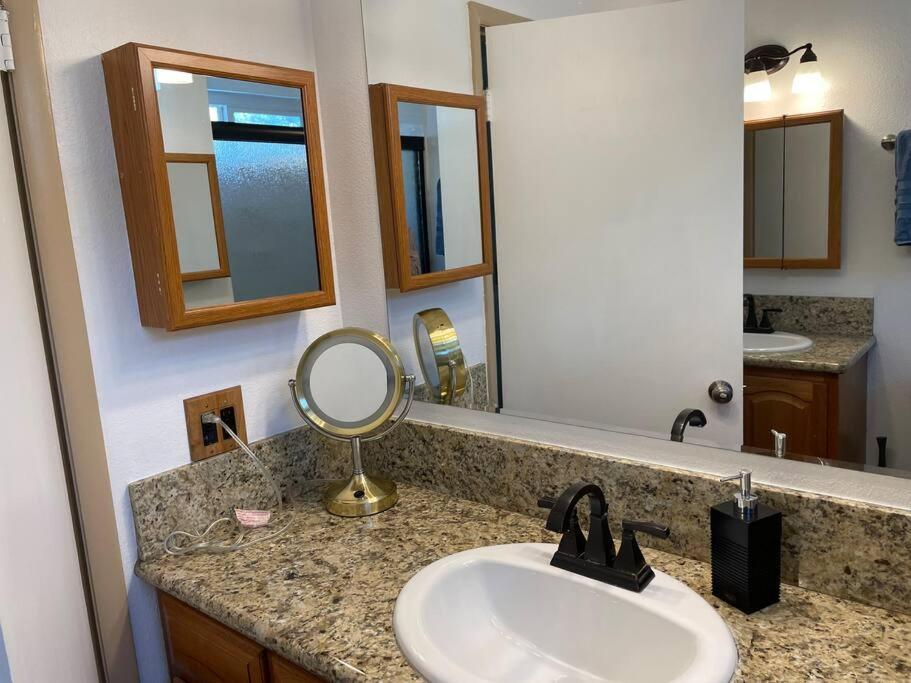 Casa de férias Centrally Located Spacious Vacation Hom 13 M Strip *